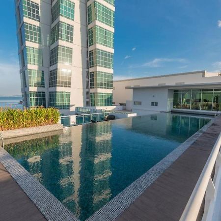 Maritime Luxury Suites George Town  Kültér fotó