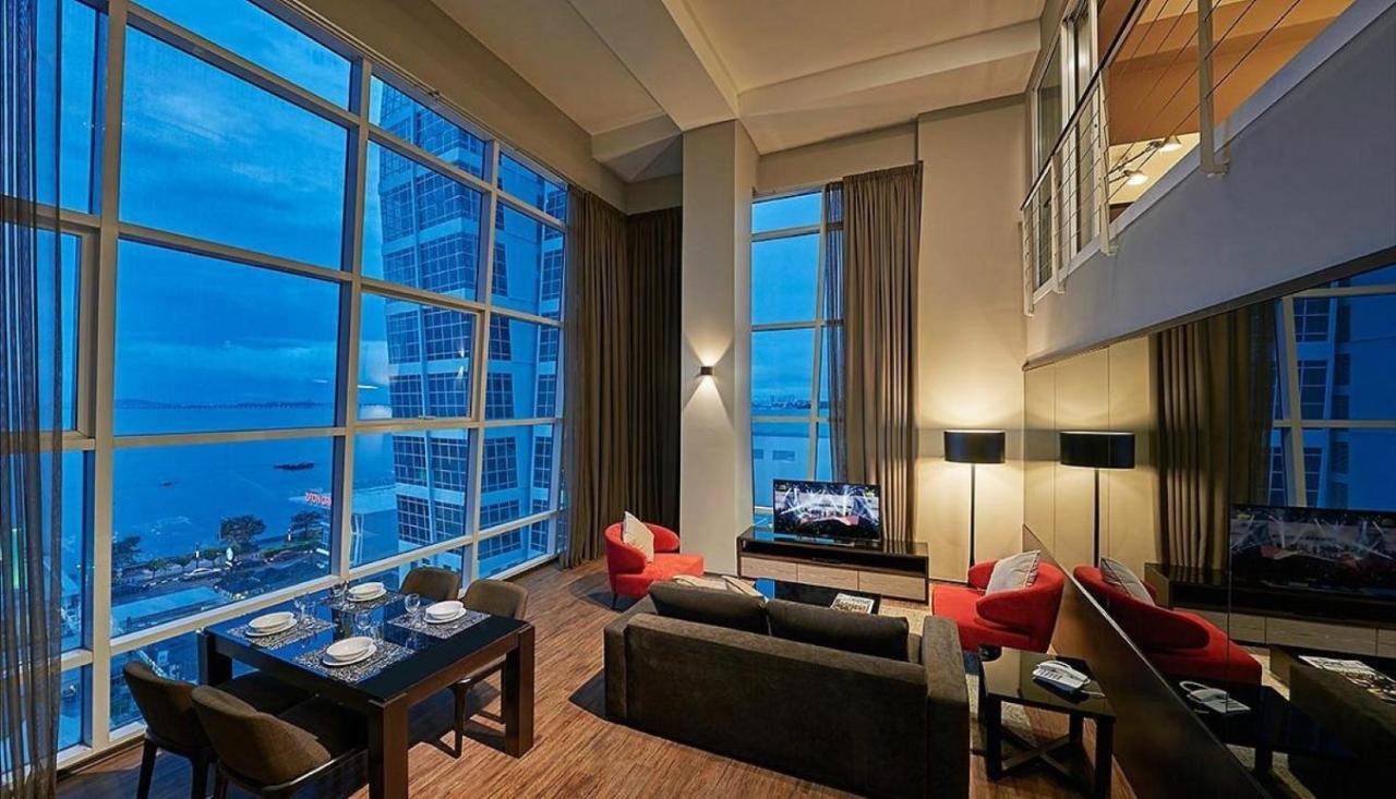 Maritime Luxury Suites George Town  Kültér fotó